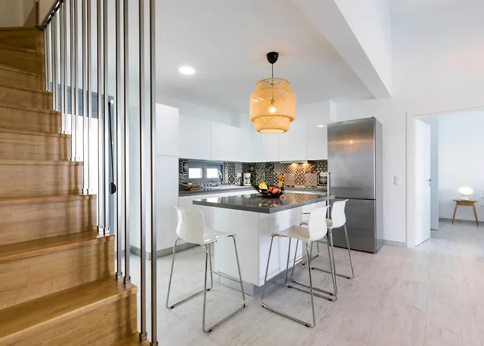 别墅 Estella With Pool & Jacuzzi In